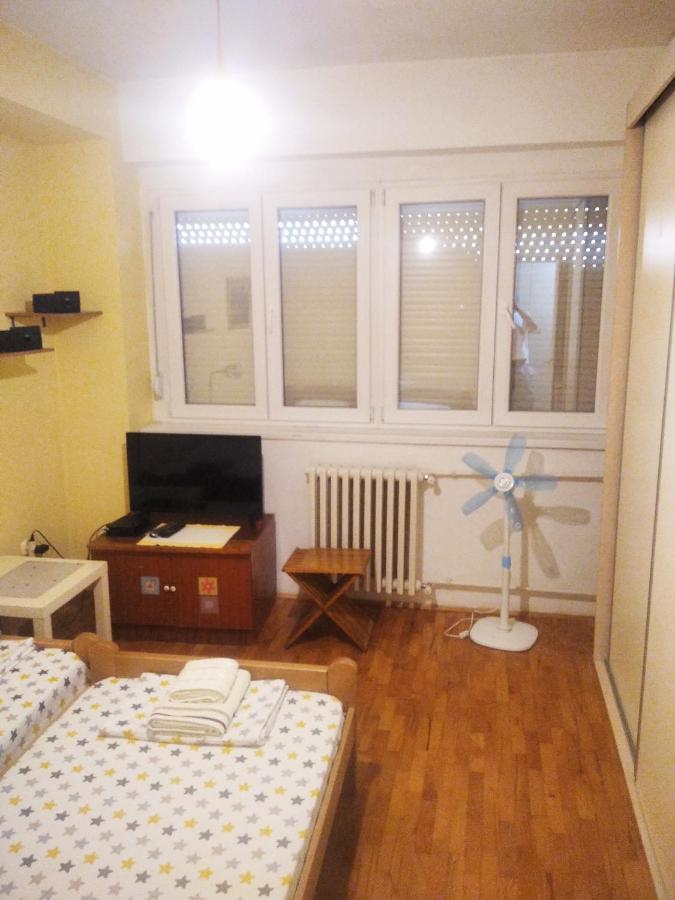 Viva Apartment Szkopje Kültér fotó